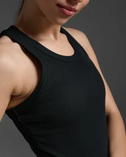 Fluid Ribbed Tank