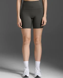Form Stash Hi-Rise 6" Bike Short with Pockets