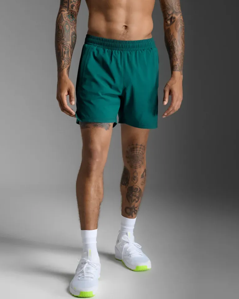Motion 5.5 Inch Shorts